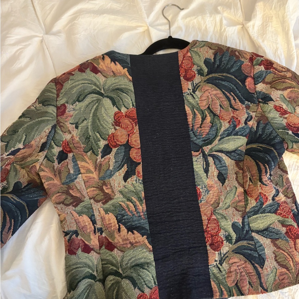 Floral Tapestry Bomber Jacket - Picture 5 of 5